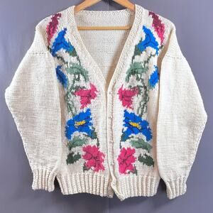 Vintage Cottagecore Hand Knit Crochet Granny Sweater Flower Pearl Buttons L XL